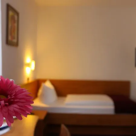Journal Hotel 3*